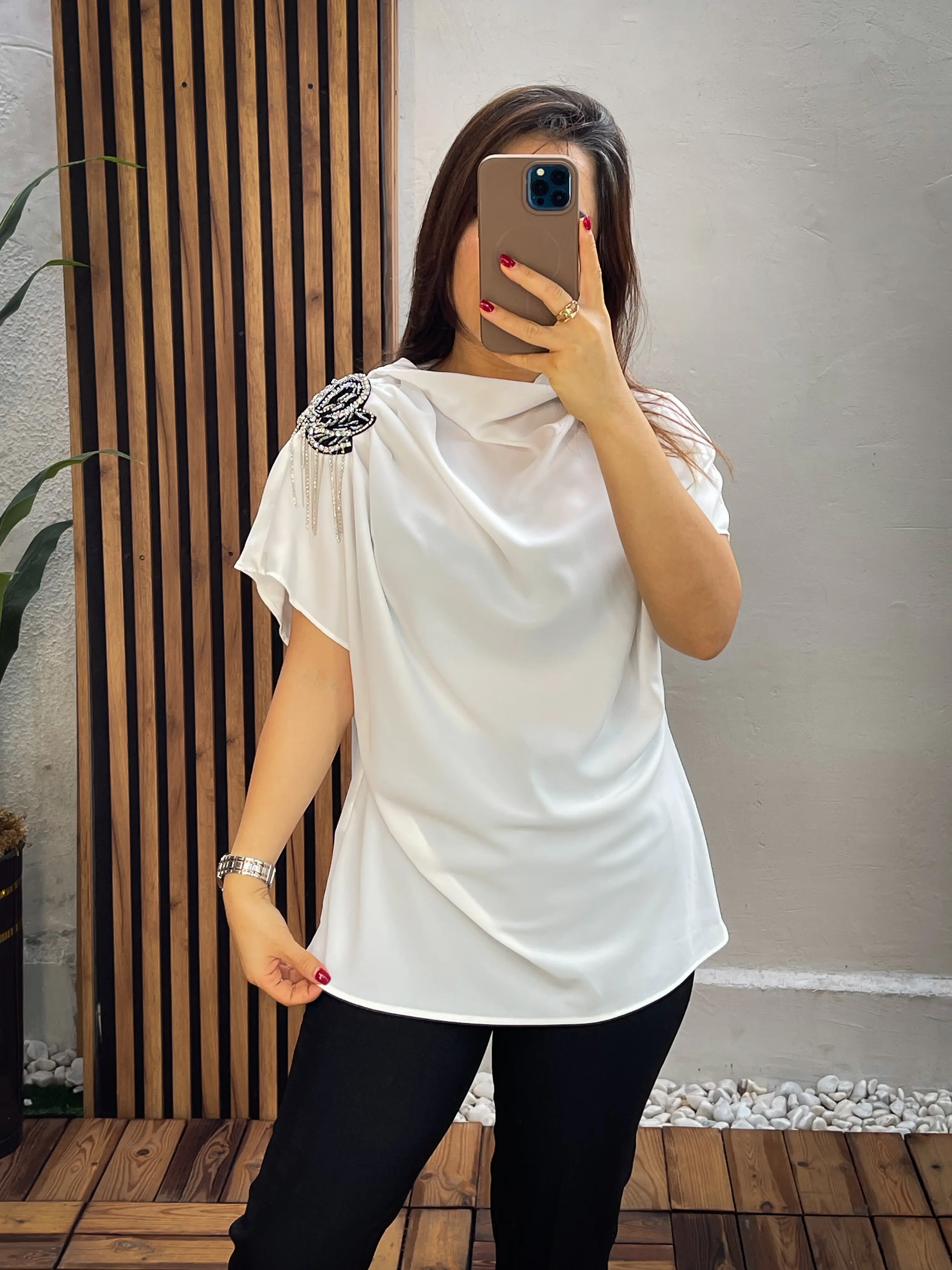 شومیز کرپ ساتن مجلسی ترک تگ گل سرشونه